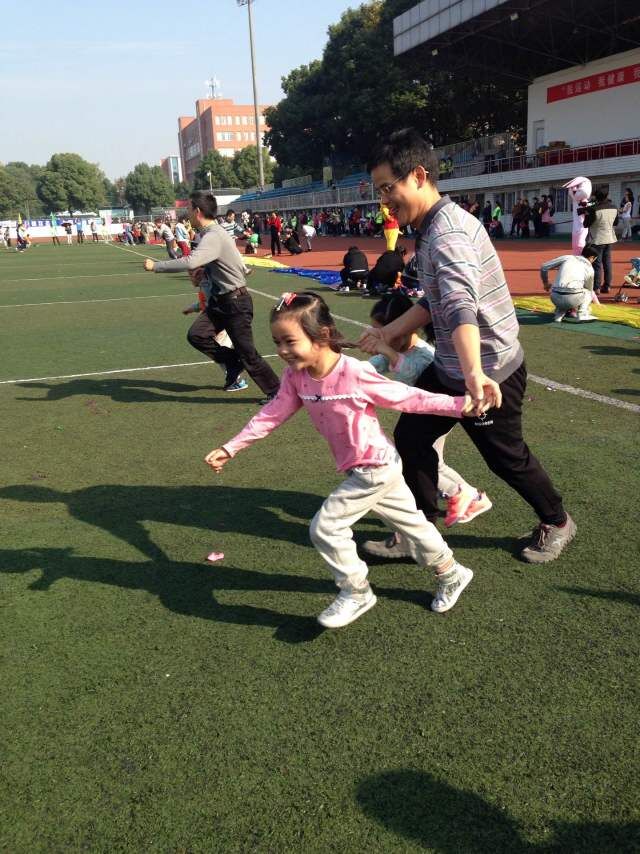 跑起来哦!