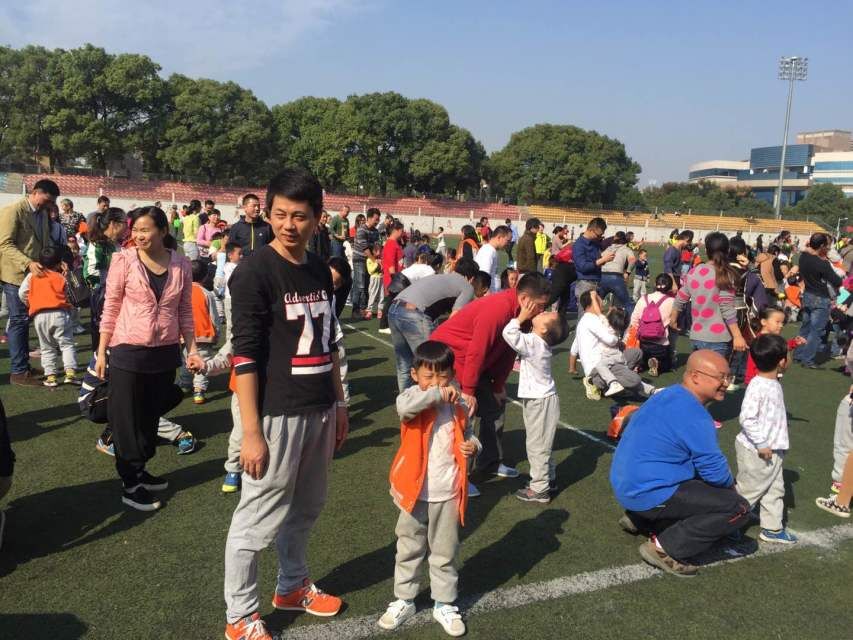 亲亲我的爸爸!
