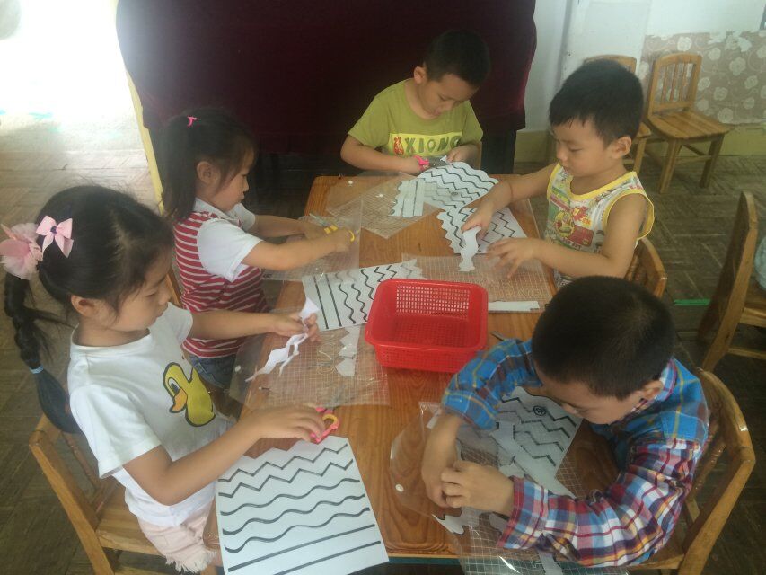 手工剪纸特色练习