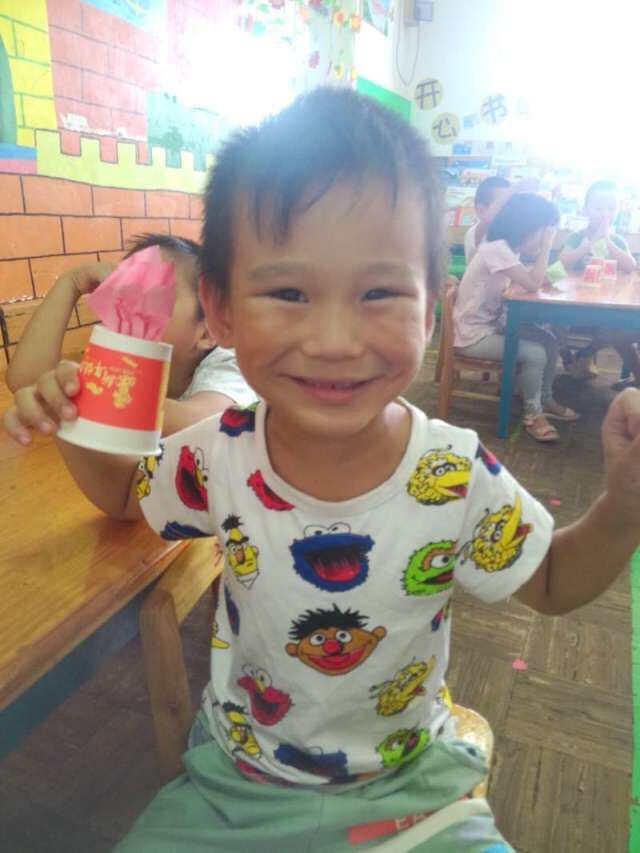 愿你像花儿一样灿烂