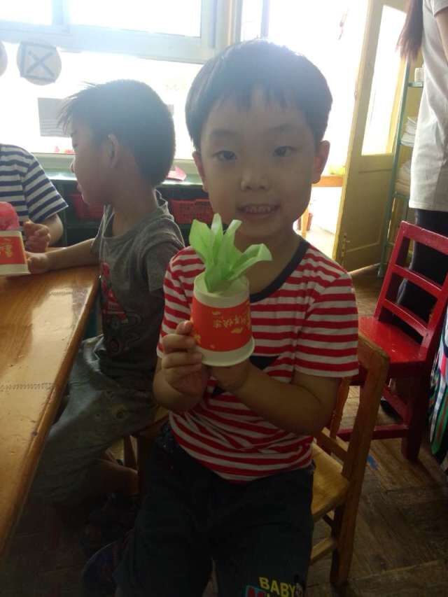 妈妈,我在成长,会做花朵了哦!