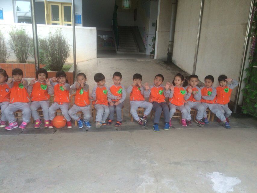 十二位参赛战士